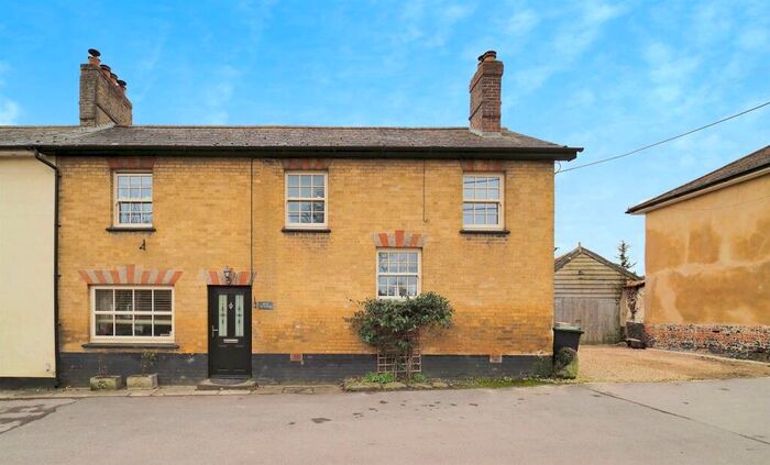 4 Bedroom Character Property For Sale In Shrewton, Salisbury, SP3