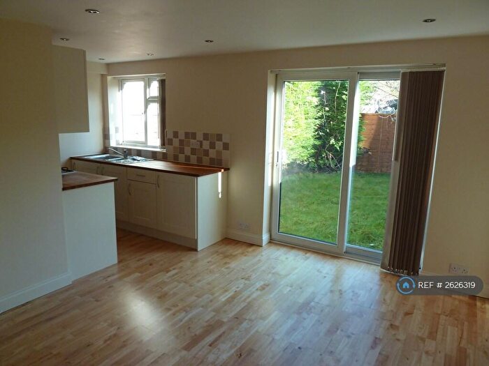 1 Bedroom Flat To Rent In Eaton Close, Bristol, BS16