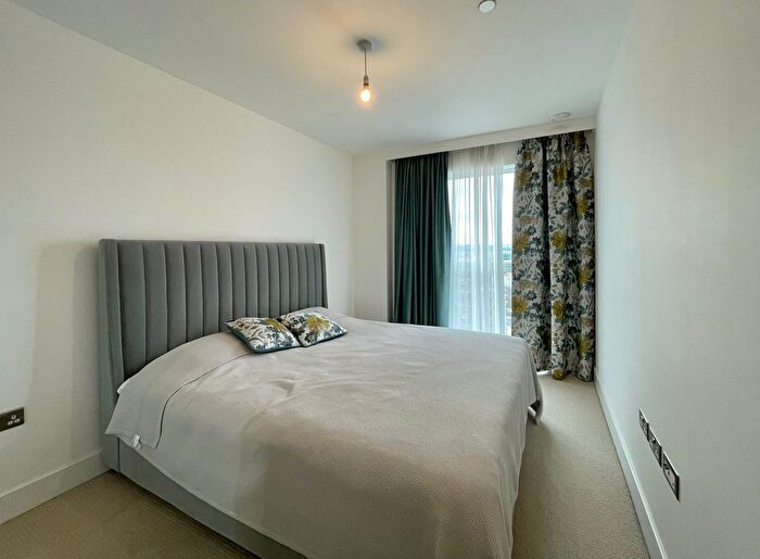 1 Bedroom Flat For Sale In Masters Court, Lyon Road, Harrow, HA1