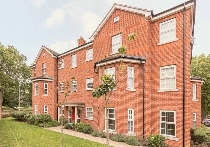 2 Bedroom Flat To Rent In Lambeth Road, Colchester, CO2