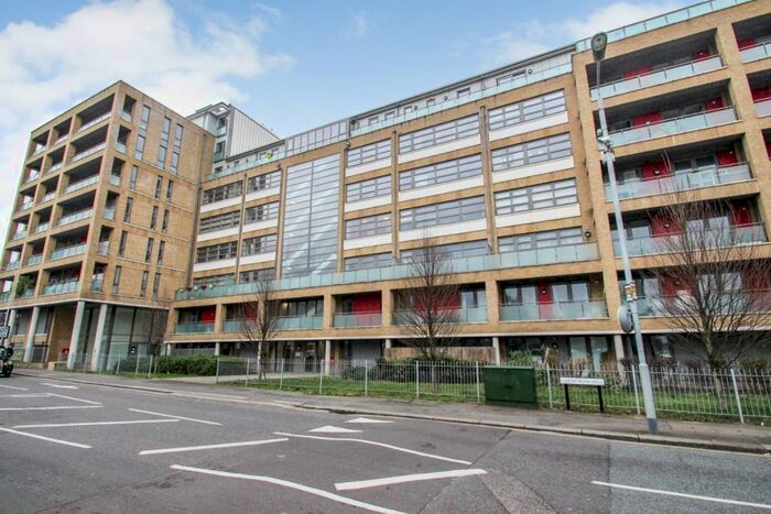 2 Bedroom Apartment To Rent In Clematis House, Leyton, London, E10