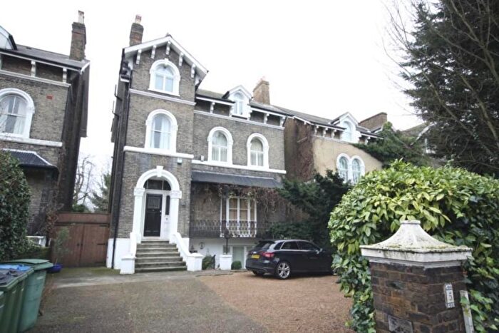 2 Bedroom Flat To Rent In Kidbrooke Park Road, London, SE3