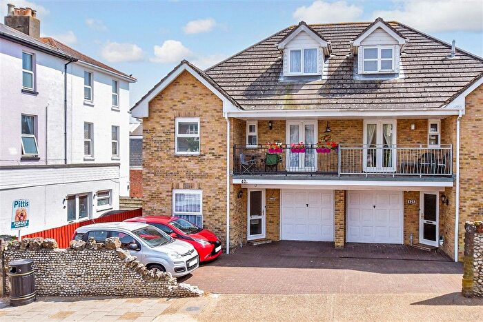 4 Bedroom Semi-Detached House For Sale In Beachfield Road, Sandown, Isle Of Wight, PO36