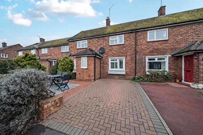 3 Bedroom Terraced House For Sale In Kingsbury Drive, Old Windsor, Windsor, SL4