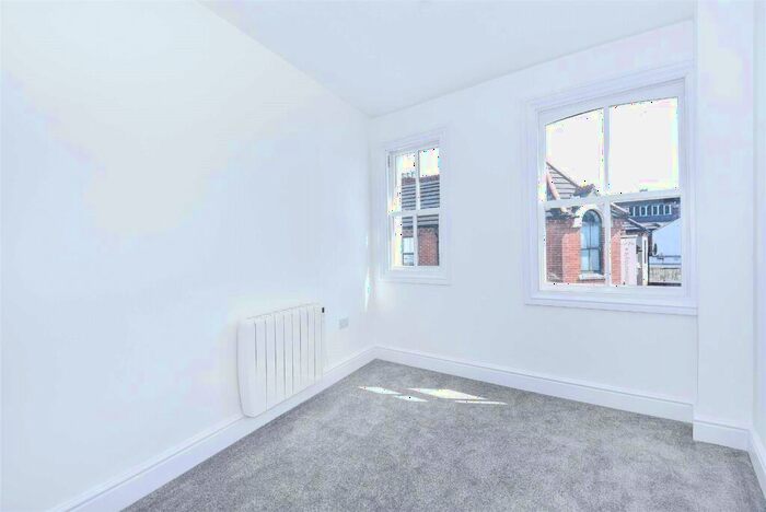 2 Bedroom Apartment To Rent In Faringdon House, Faringdon Road, Swindon, Wiltshire, SN1