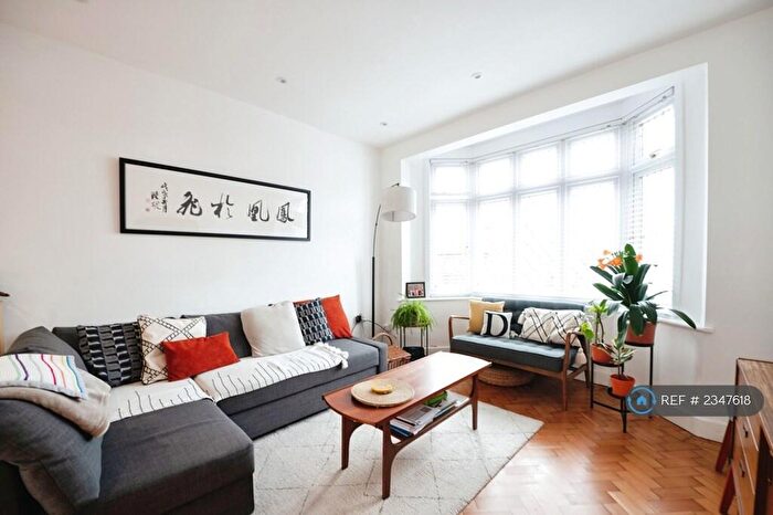 3 Bedroom Terraced House To Rent In Carlton Road, Romford, RM2