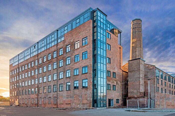 2 Bedroom Flat To Rent In Atkinson Street, Hunslet, Leeds, West Yorkshire, Uk, LS10