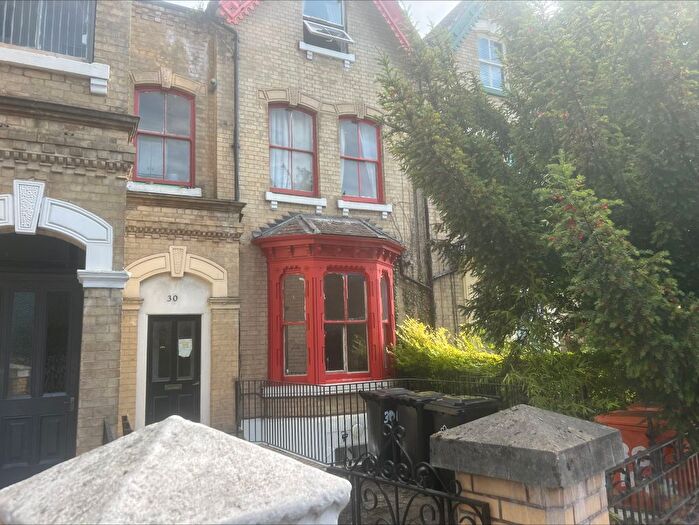 1 Bedroom Studio To Rent In Fosse Road Central, Leicester, LE3