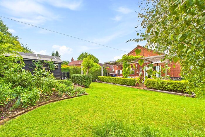 3 Bedroom Detached Bungalow For Sale In North Street, Barrow-upon-Humber, North Lincolnshire, DN19