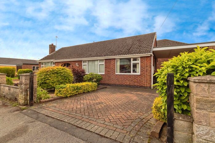 3 Bedroom Bungalow For Sale In St. Marys Road, Bingham, Nottingham, Nottinghamshire, NG13