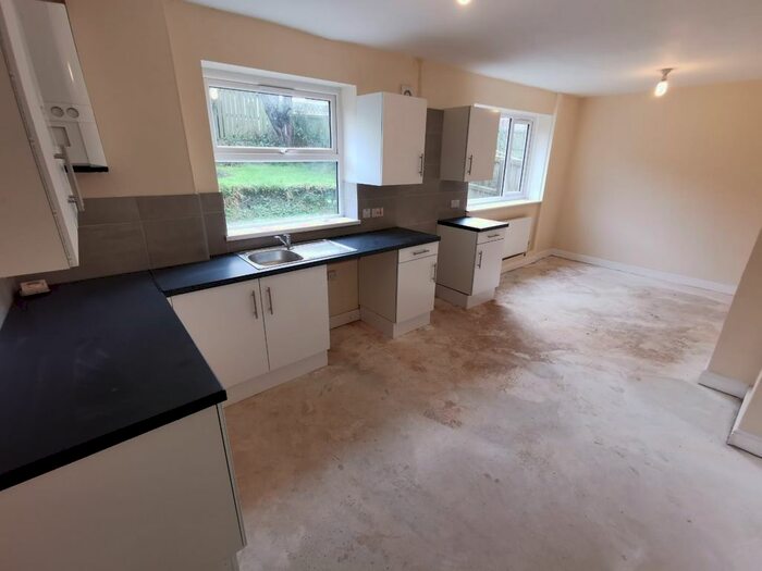 3 Bedroom Link Detached House To Rent In Dellfield Drive, Sunderland SR4