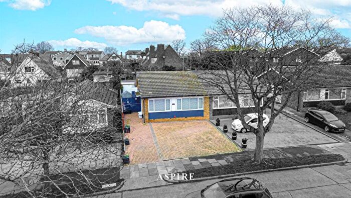 2 Bedroom Semi-Detached Bungalow For Sale In Dering Crescent, Leigh-On-Sea, SS9