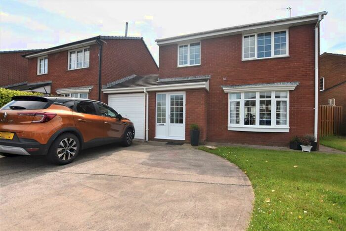 3 Bedroom House To Rent In Glenridding Drive, Barrow-In-Furness, LA14