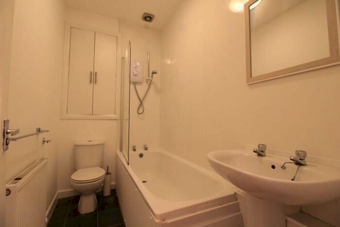 1 Bedroom Flat To Rent In Union Grove, Aberdeen, AB10