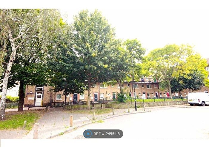 3 Bedroom Flat To Rent In Cottesbrook Street, London, SE14