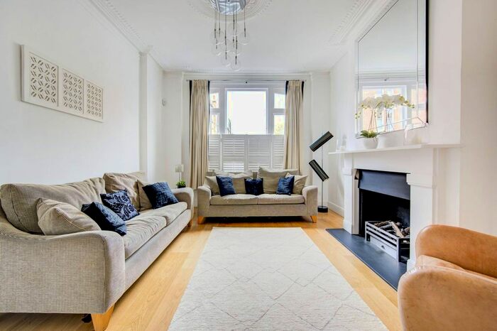 5 Bedroom Terraced House To Rent In Studdridge Street, Peterborough Estate, London, SW6