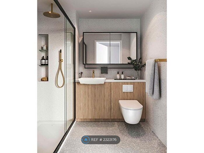 1 Bedroom Flat To Rent In Bouchon Point, London, E1