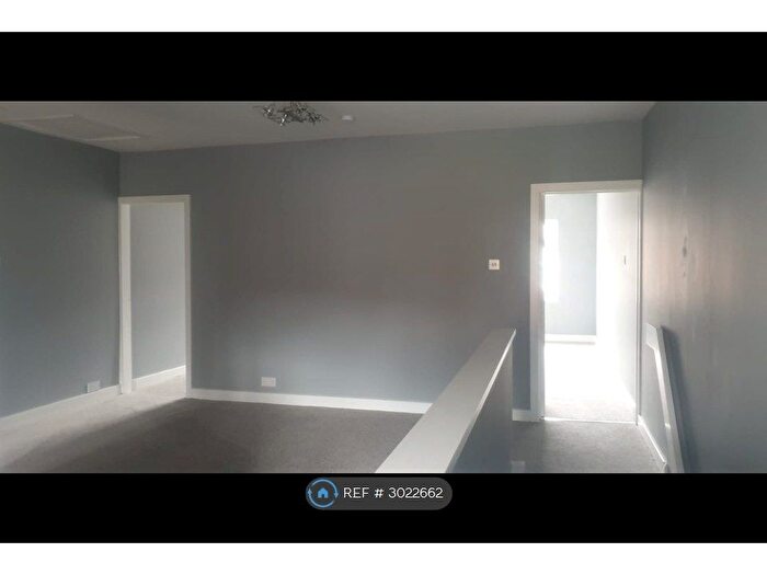2 Bedroom Maisonette To Rent In High Street, Chasetown, Burntwood, WS7
