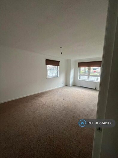 2 Bedroom Flat To Rent In Anderson Court, Wishaw, ML2