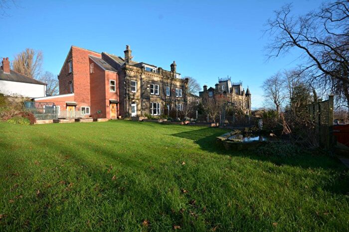 7 Bedroom Terraced House For Sale In The Towers, Leeds, LS12