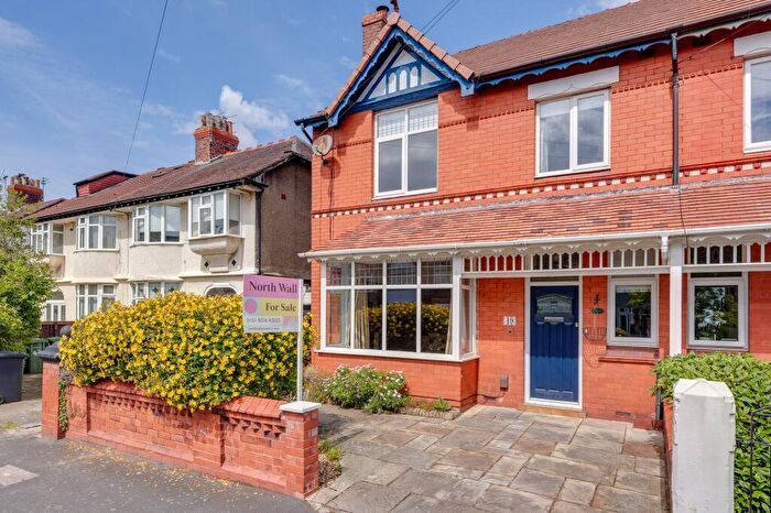 4 Bedroom Semi-Detached House For Sale In Ince Avenue, Crosby, L23