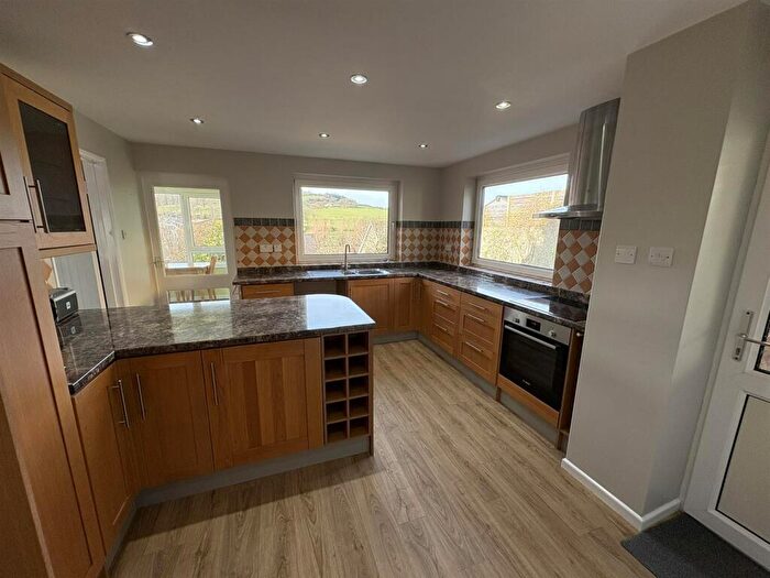 3 Bedroom House To Rent In St. Johns Road, Wroxall, Ventnor, PO38