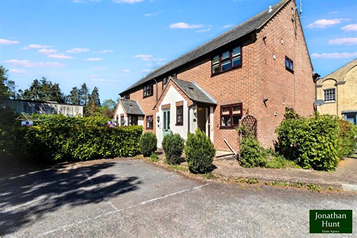 2 Bedroom Maisonette For Sale In Baldock Road, Buntingford, SG9