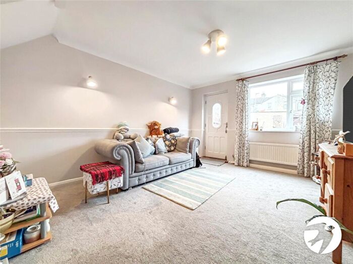 2 Bedroom Terraced House To Rent In Crusoe Road, Erith, DA8