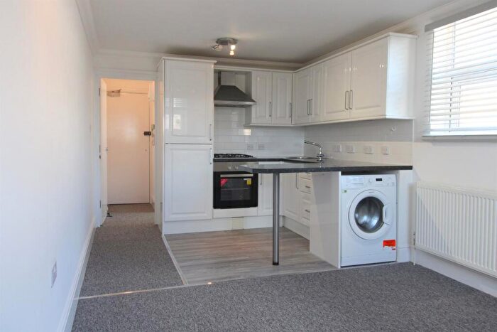 Apartment To Rent In Claremont Road, BN25