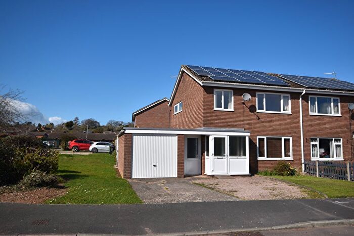 3 Bedroom Semi Detached House For Sale In Swan Lane, Tenbury Wells, WR15