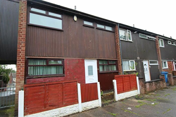 3 Bedroom Terraced House To Rent In Wardle Edge, Rochdale, Greater Manchester, OL12