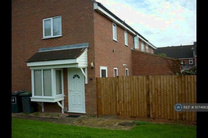 1 Bedroom End Of Terrace House To Rent In Lincoln Crescent, Biggleswade, SG18