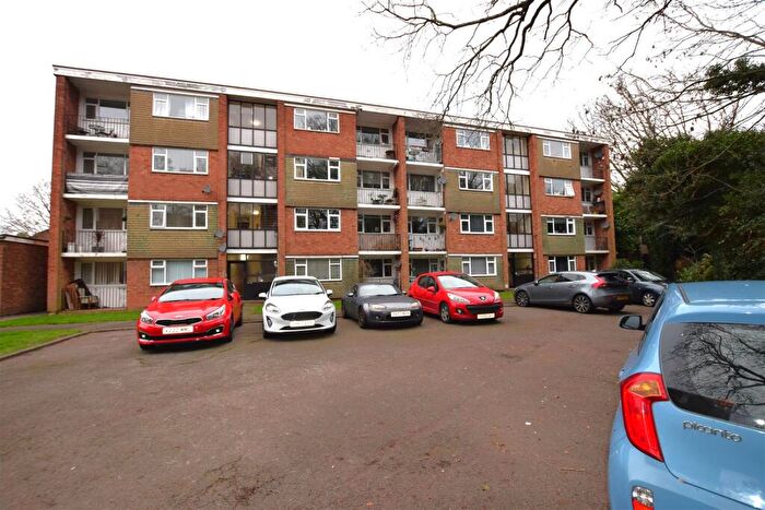 2 Bedroom Flat To Rent In Hearsall Court, Tile Hill Lane, Coventry, CV4