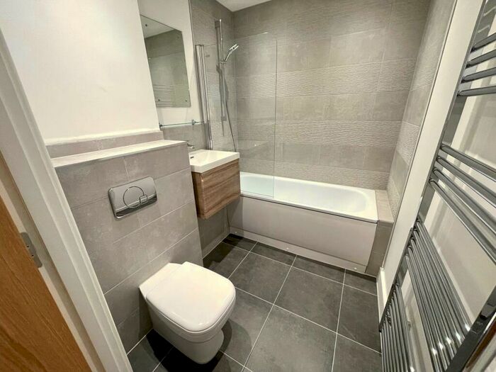 2 Bedroom Apartment To Rent In The Silk Works, Coventry, CV6