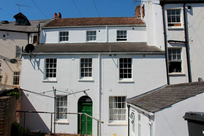 Studio To Rent In Park Street, Taunton, TA1