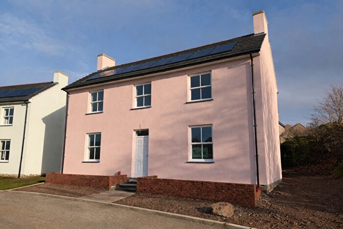 3 Bedroom Detached House For Sale In Court Meadow, Letterston, SA62