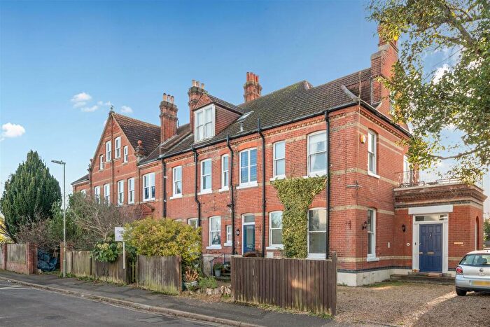 1 Bedroom Apartment For Sale In Ashburton Road, Alverstoke, Gosport, PO12