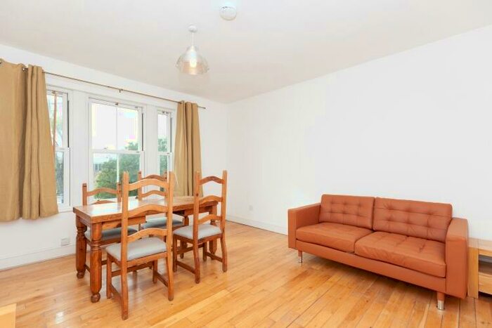 1 Bedroom Apartment To Rent In St. Clements Street, Oxford, OX4