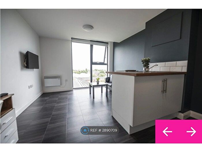 Studio To Rent In St Cyprians Church, Edge Hill, Liverpool, L7