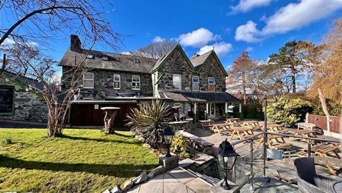 9 Bedroom Character Property For Sale In Sarn Hir, Llanbedr, LL45