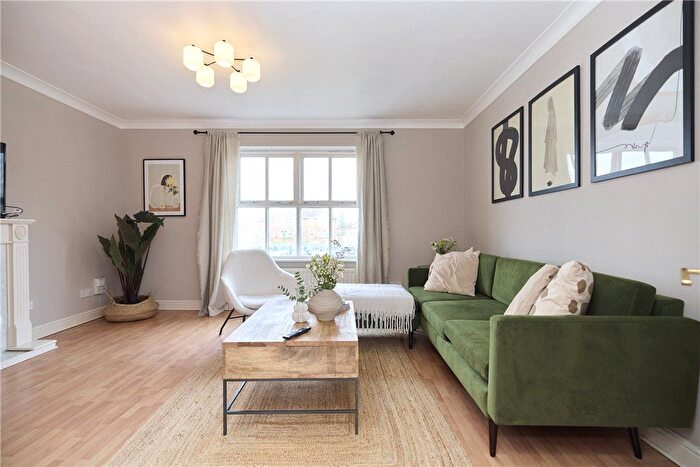 3 Bedroom Terraced House To Rent In Stocton Close, Guildford, Surrey, GU1