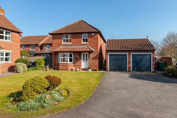 4 Bedroom Detached House For Sale In Blenheim Close, Scorton, DL10
