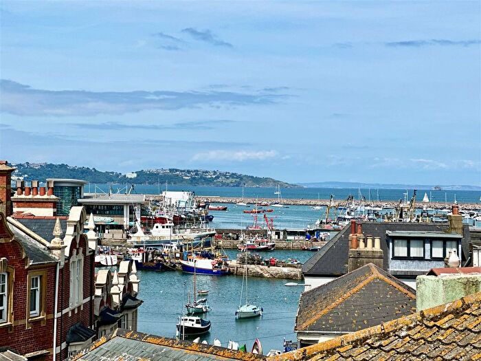 2 Bedroom Cottage For Sale In St Peters Hill, Brixham, TQ5