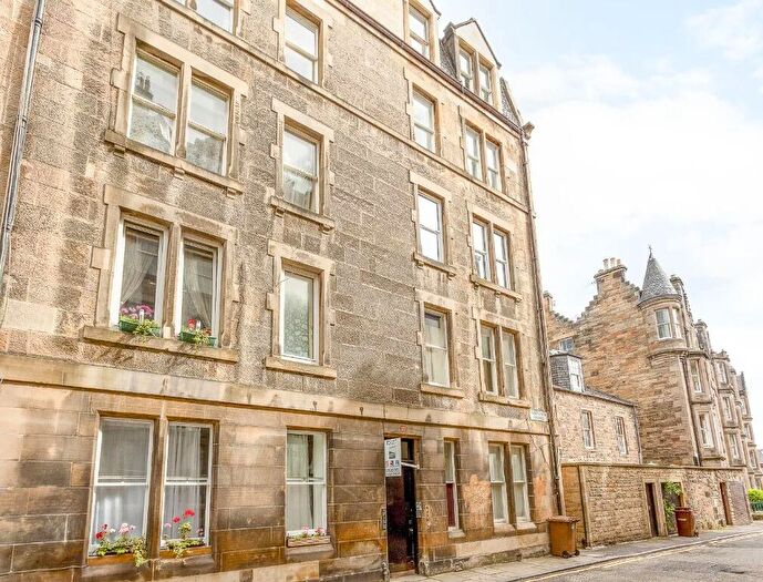 2 Bedroom Flat To Rent In Roseneath Terrace, Marchmont, Edinburgh, EH9