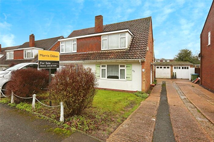 3 Bedroom Semi-Detached House For Sale In The Grove, Southampton, Hampshire, SO19