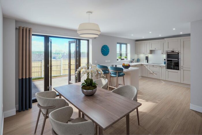 3 Bedroom Semi-Detached House For Sale In Farm Lane, Marlborough, SN8