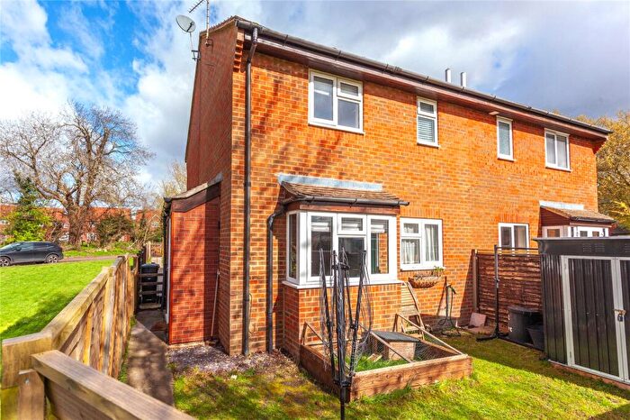 1 Bedroom House For Sale In Sycamore Close, Watlington, Oxfordshire, OX49