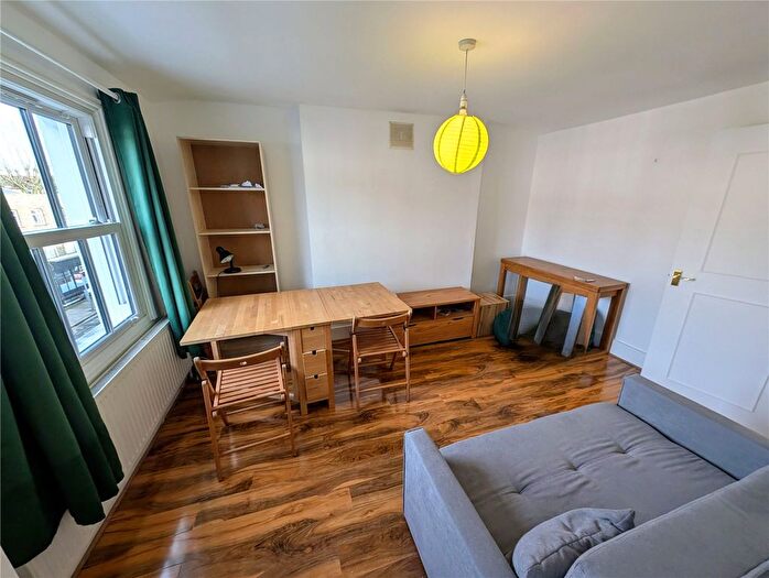 1 Bedroom Property To Rent In Agar Grove, Camden, London, NW1