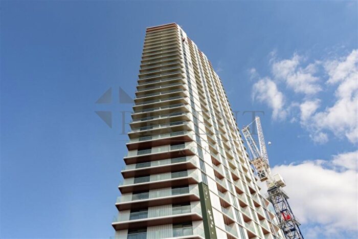 2 Bedroom Apartment To Rent In Hale Works Apartments, Daneland Walk, N17