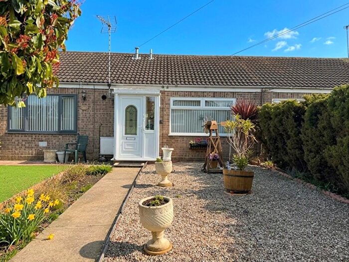 1 Bedroom Terraced Bungalow For Sale In Hopton Gardens, Hopton, NR31